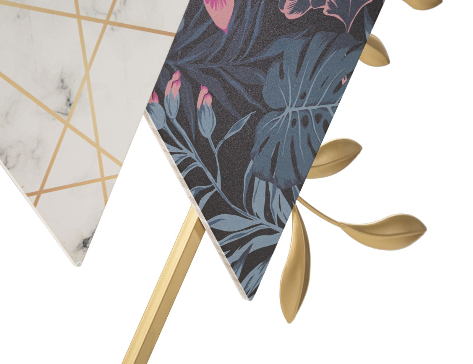 Falóra Triangle 75x4,5x59 cm