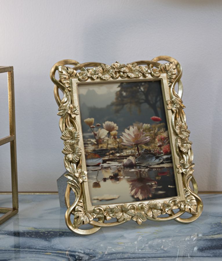 Fotókeret Flossy 22,5x2,5x28 (Belső Fotóméret 15x20 cm) Fotókeret Flossy 22,5x2,5x28 (Belső Fotóméret 15x20 cm)