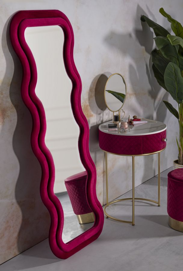 Falitükör Emily Bélyeges Fuchsia 60x6x160 ( Belső Tükör Mérete 42x144 cm) Falitükör Emily Bélyeges Fuchsia 60x6x160 ( Belső Tükör Mérete 42x144 cm)