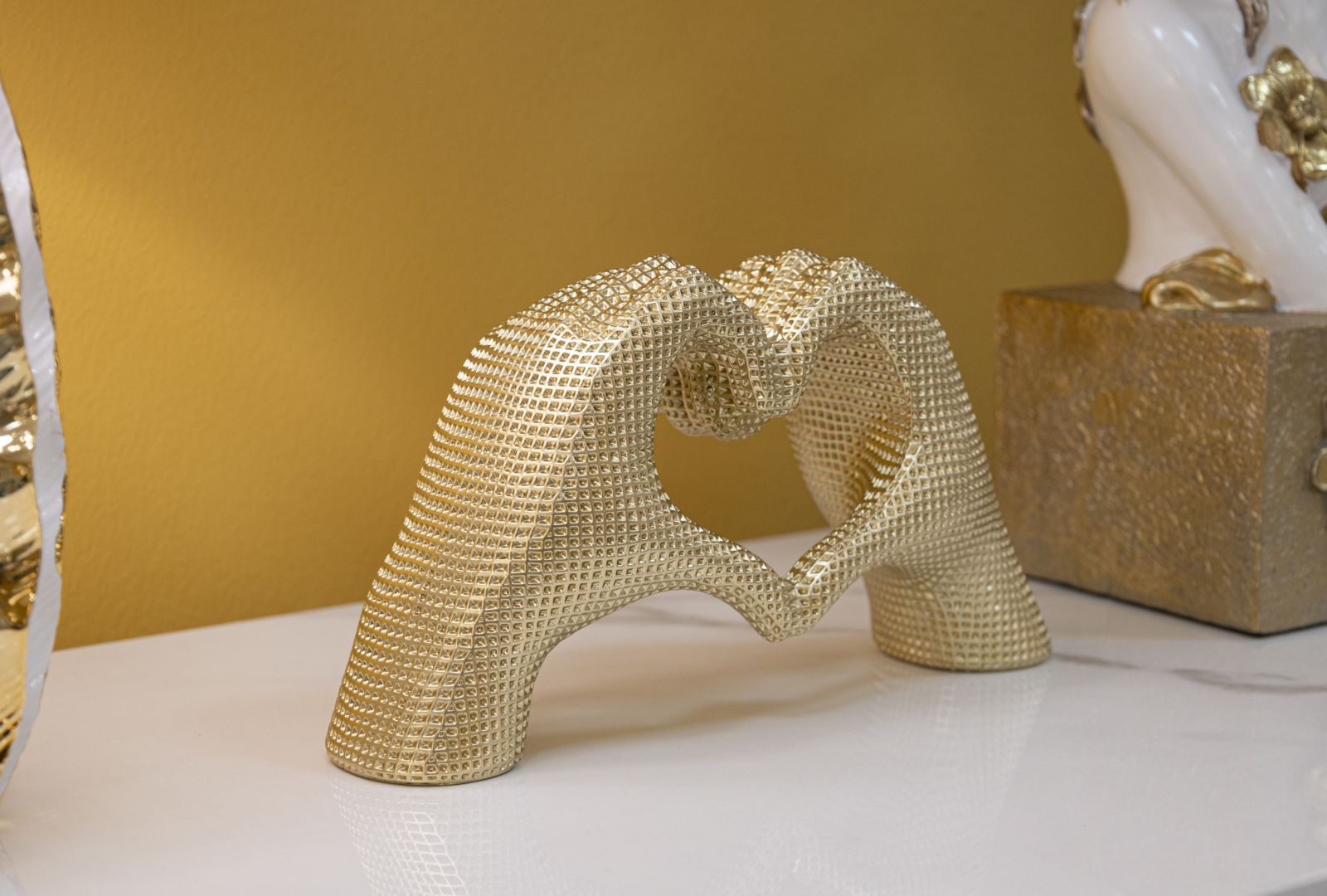 Hands Lover Gold 25x7,5x13,5 cm Hands Lover Gold 25x7,5x13,5 cm